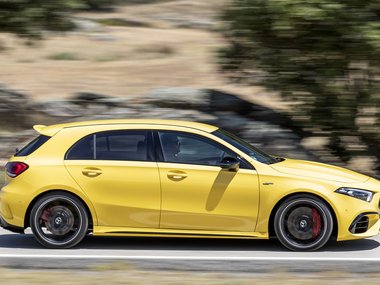 slide image for gallery: 27548 | Mercedes-AMG A 45 S 4MATIC+