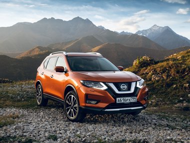 slide image for gallery: 26735 |  Nissan Qashqai и X-Trail