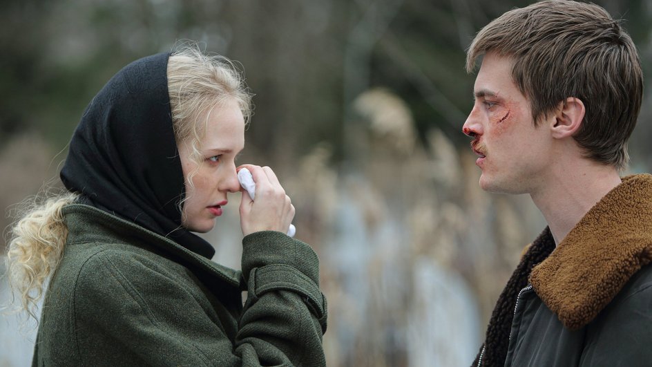 Елизавета Базыкина и Иван Янковский в сериале «Слово пацана. Кровь на асфальте» Елизавета Базыкина и Иван Янковский в сериале «Слово пацана. Кровь на асфальте»