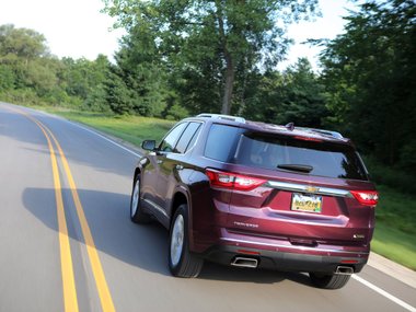slide image for gallery: 27499 | Chevrolet Traverse