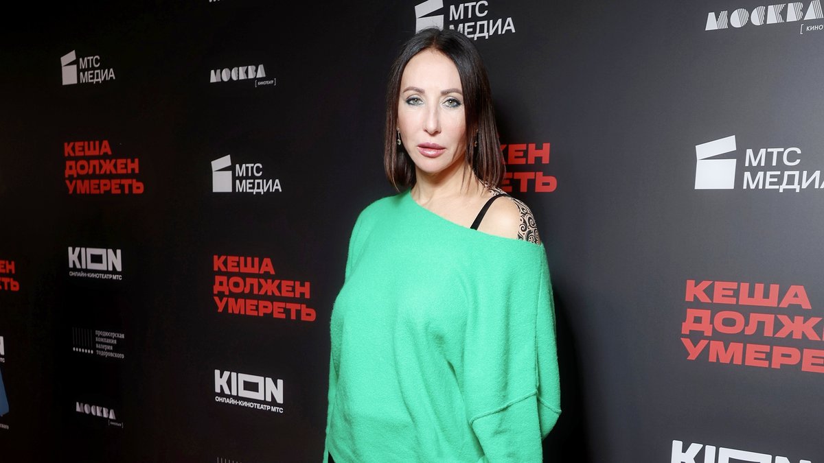 Алика Смехова и повзрослевший Макар: трогательные фото со «Летней спартакиады»