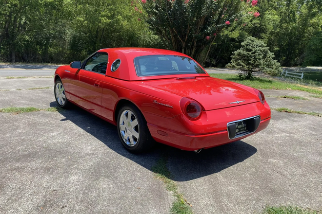 2002 Ford Thunderbird