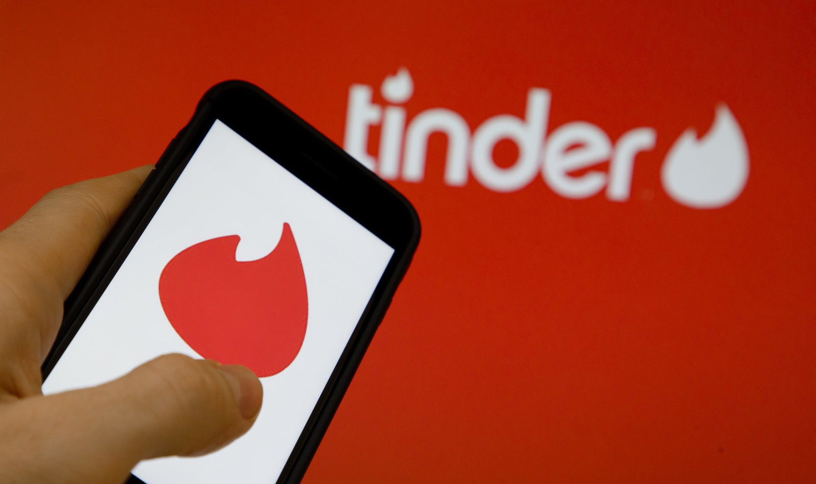 Мегафон» и Tinder запустят сервис знакомств - Hi-Tech Mail.ru