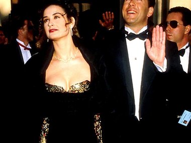 Slide image for gallery: 15617 | Деми Мур и Брюс Уиллис на церемонии «Оскар», 1989 год. Фото: legion-media.ru
