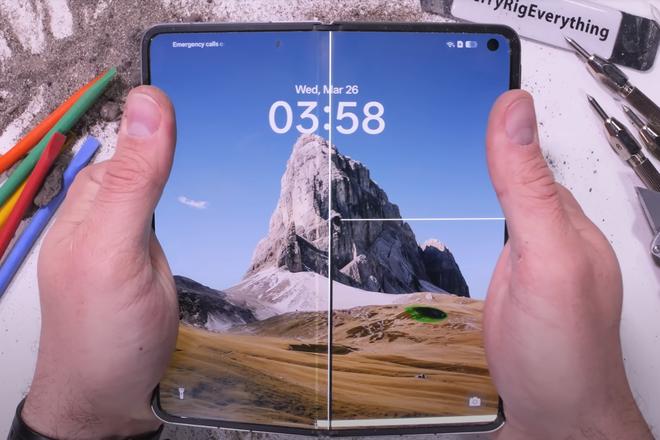 испытания OPPO Find N5 испытания OPPO Find N5