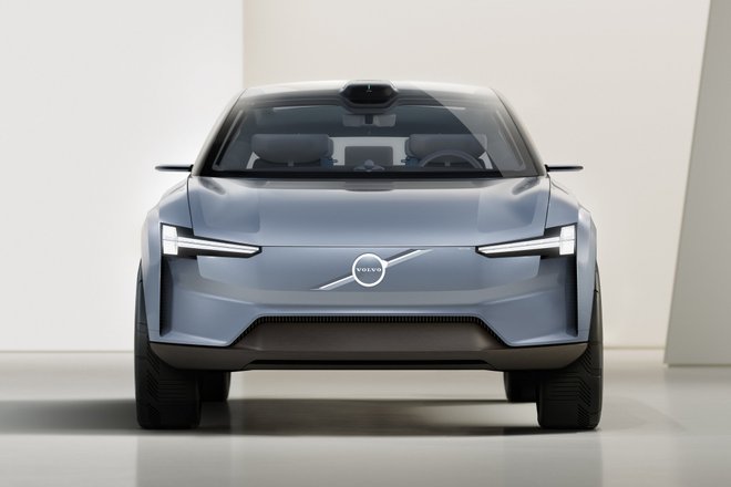 Volvo Concept Recharge '06.2021