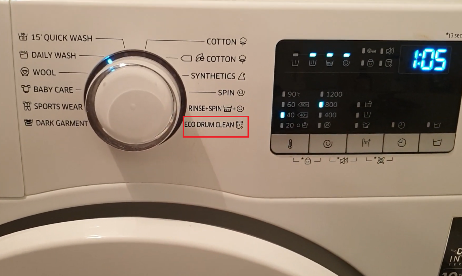 Как почистить стиральную машину в домашних условиях: пошаговая инструкция,  как очистить фильтр и барабан внутри от грязи, запаха, накипи, плесени -  Hi-Tech Mail.ru