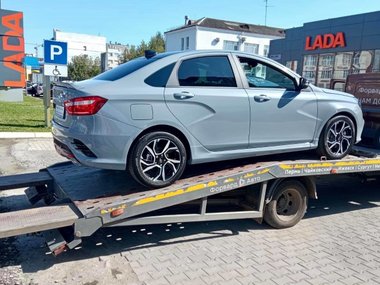 slide image for gallery: 28509 | Lada Vesta Sport