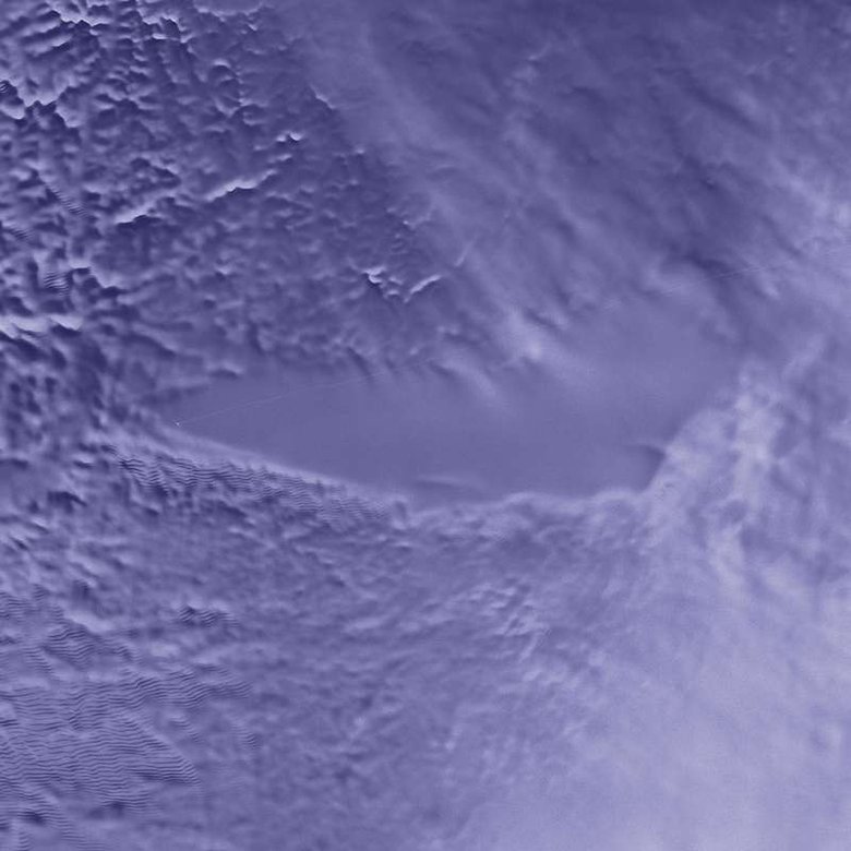 Озеро Восток, снимок из космоса. Изображение: NASA