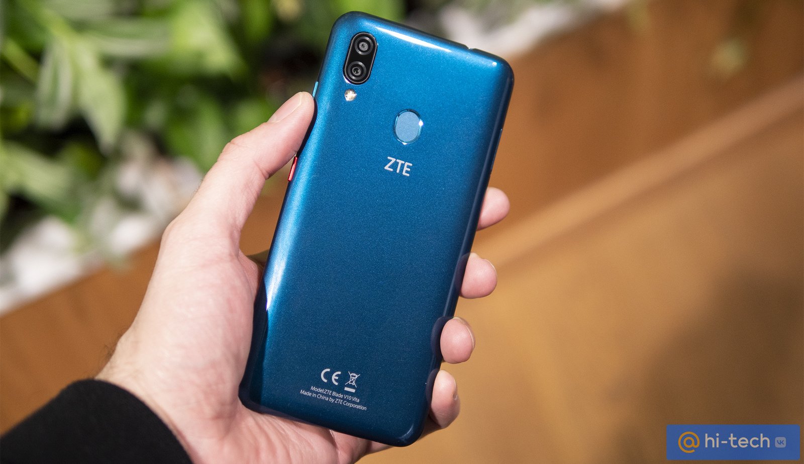 Обзор ZTE Blade V10 и V10 Vita: много мегапикселей и яркий дизайн - Hi-Tech  Mail.ru