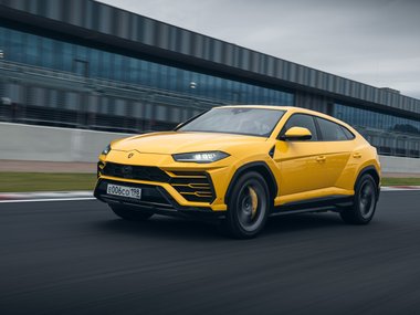slide image for gallery: 26713 | Трек Lamborghini Urus