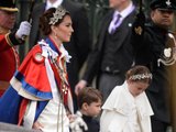 Кейт Миддлтон и Шарлотта Кейт Миддлтон и Шарлотта