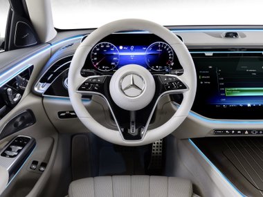 Интерьер Mercedes-Benz E-класса