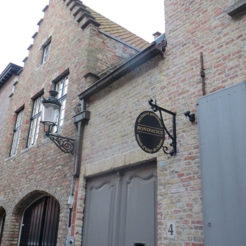 Как выглядит самый знаменитый дом в бельгийском Брюгге? Покажем и расскажем, что внутри