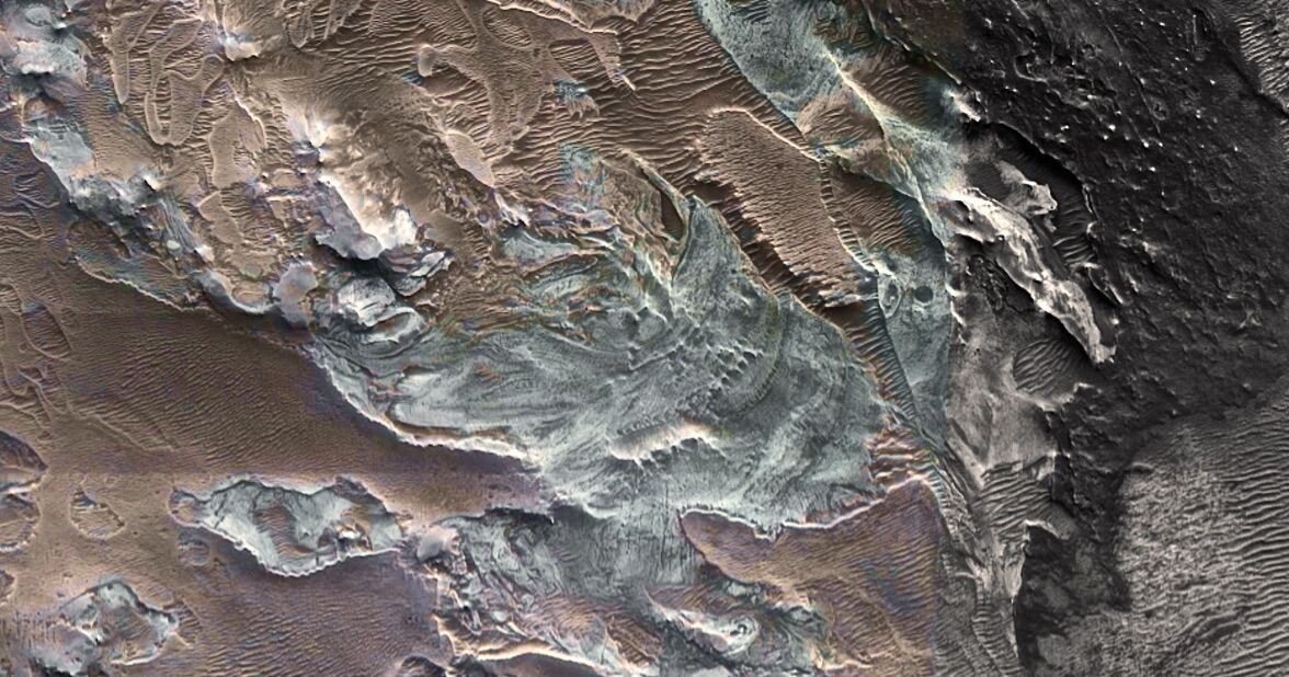 На&nbsp;Марсе нашли остатки древнего ледника (фото)