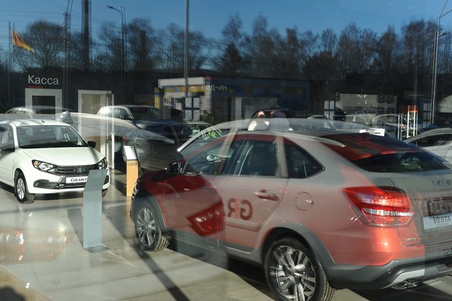 Официальный дилер Lada Официальный дилер Lada