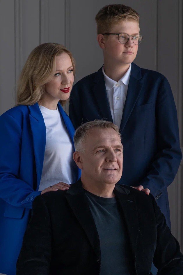 Сергей Пиоро с женой и сыном Сергей Пиоро с женой и сыном