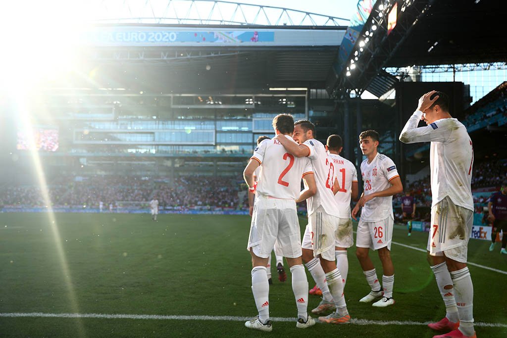 Сборные Испании и Сербии вышли на чемпионат мира по футболу 2022 года