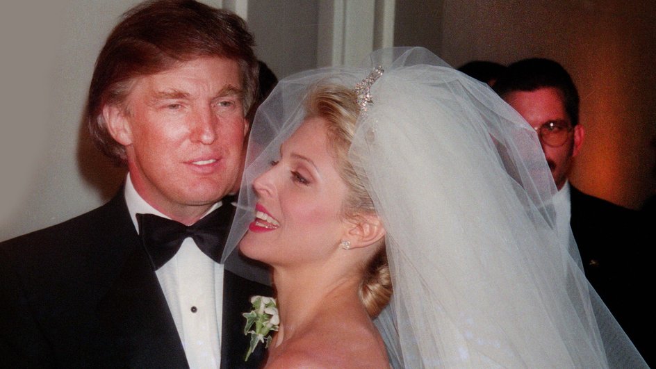 Дональд Трамп и Марла Мейплс Дональд Трамп и Марла Мейплс