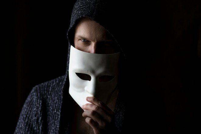 Незнакомец, из-за встречи с которым некоторых знаков зодиака ждут трудности Незнакомец, из-за встречи с которым некоторых знаков зодиака ждут трудности