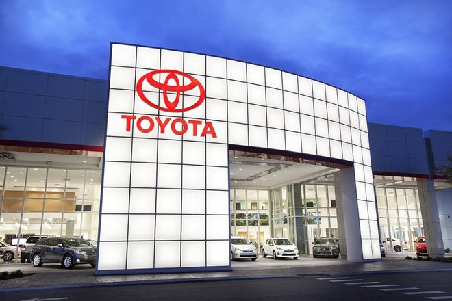 дилер Toyota