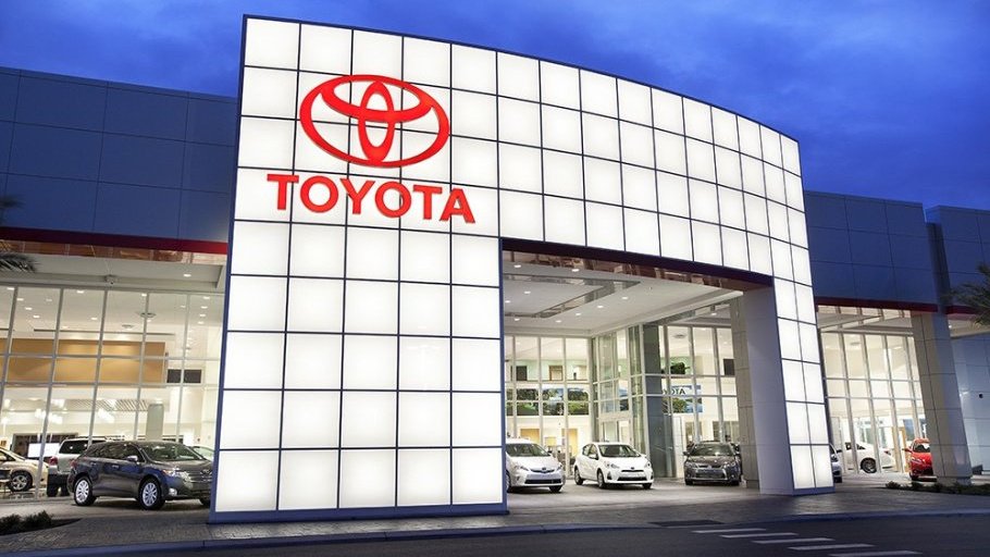 дилер Toyota