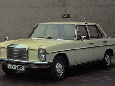 slide image for gallery: 24477 | Mercedes-Benz W115