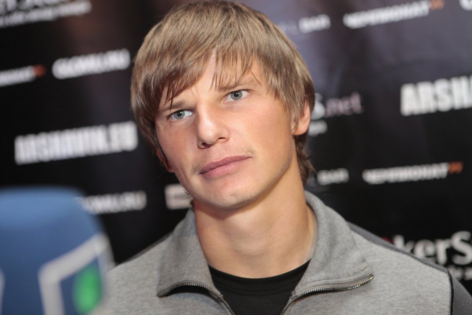 Андрей Аршавин в 2009 году Андрей Аршавин в 2009 году
