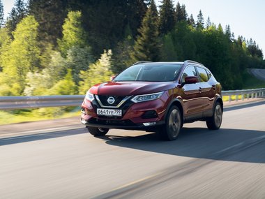 slide image for gallery: 28079 | Nissan Qashqai