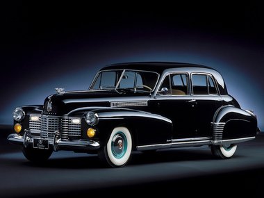 slide image for gallery: 24829 | Cadillac