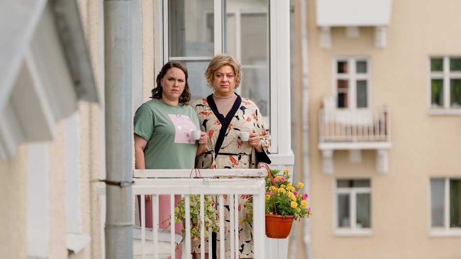 Ксения Корнева и Дмитрий Брекоткин в сериале «Мама будет против» Ксения Корнева и Дмитрий Брекоткин в сериале «Мама будет против»