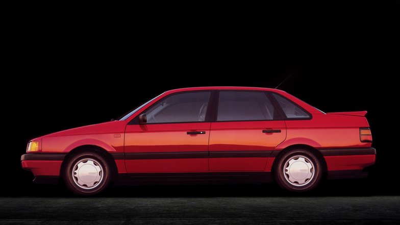 slide image for gallery: 25932 | VW Passat