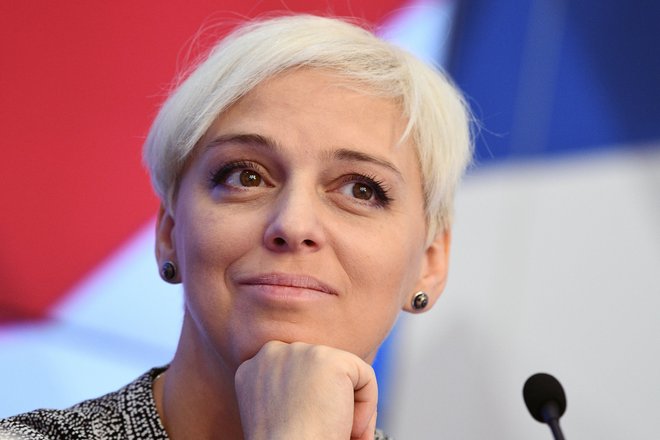Нелли Уварова Нелли Уварова