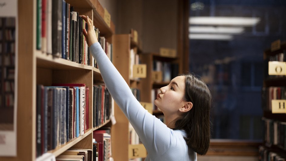 Книги, библиотека Книги, библиотека