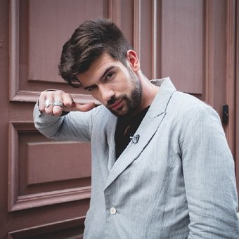 Антон Лаврентьев