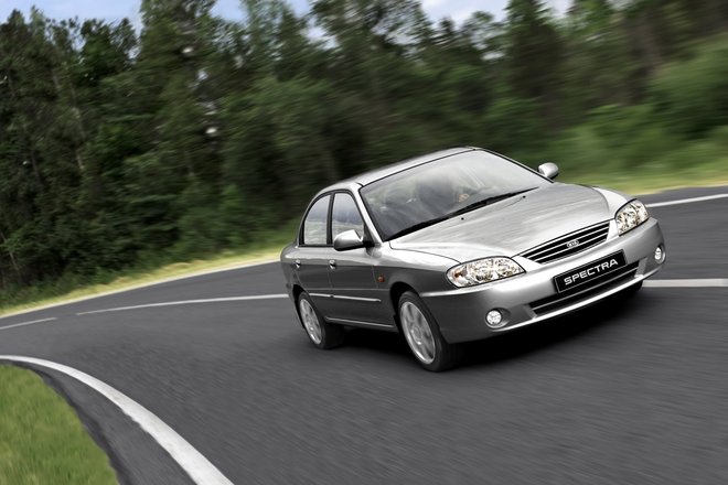 Kia Spectra '2004–11 Kia Spectra '2004–11