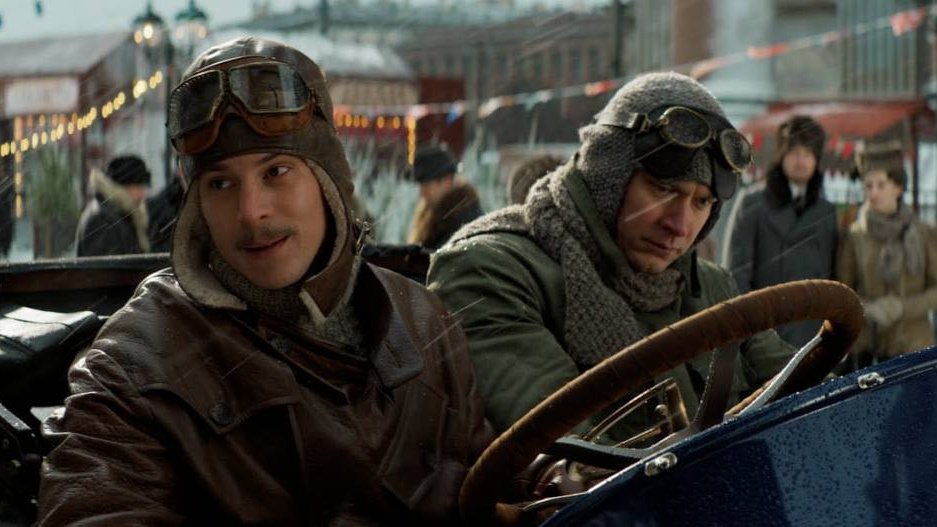 Кадр из фильма «Битва моторов» Кадр из фильма «Битва моторов»