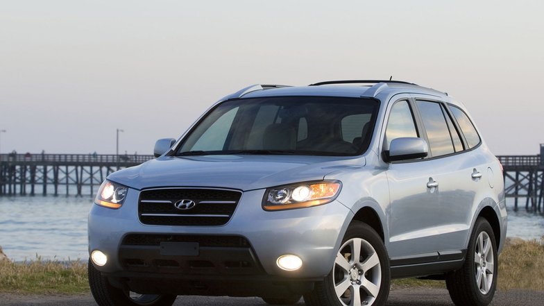 slide image for gallery: 26279 | Hyundai Santa Fe (CM)