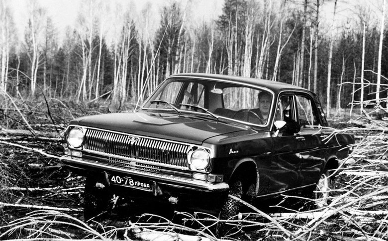 При создании ГАЗ-24-95 использовали серийные узлы УАЗ-469 и кузов &laquo;Волги&raquo;. Сделали четыре или пять экземпляров