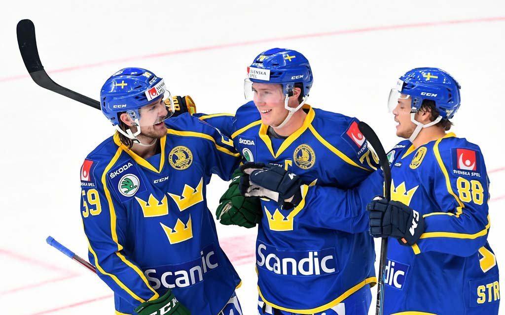 Сборная Швеции разгромила команду Норвегии в матче чемпионата мира по хоккею