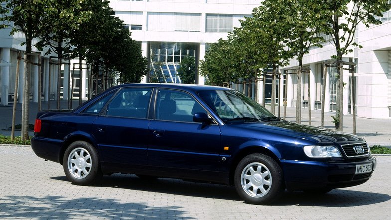 Audi A6 (C4)