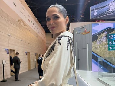 Полина Аскери на ПМЭФ-2025 Полина Аскери на ПМЭФ-2025