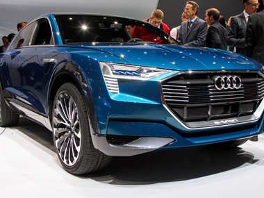 slide image for gallery: 17932 | Audi e-tron quattro