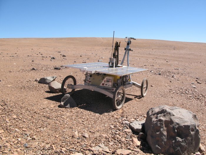 Исследовательский аппарат Zoë в пустыне Атакама. Фото: Science Alert