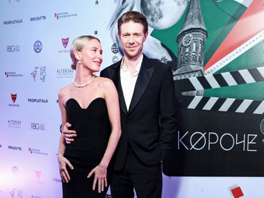 Никита Ефремов со спутницей Никита Ефремов со спутницей
