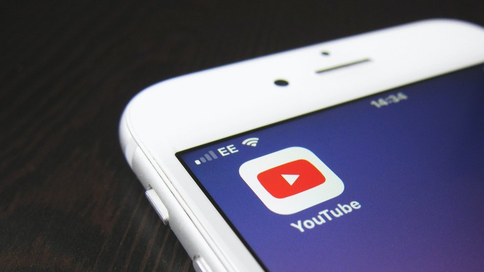 YouTube YouTube