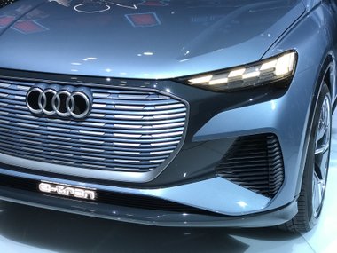 slide image for gallery: 24178 | Audi Q4 e-tron