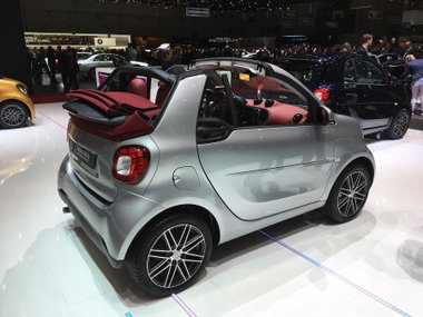 slide image for gallery: 23379 | Smart ForTwo Brabus Edition #2