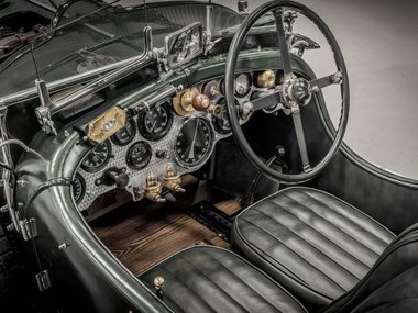 slide image for gallery: 28435 | Bentley возродила автомобиль 1929 года (с точностью до миллиметра)