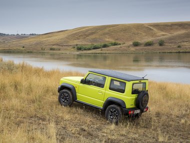 slide image for gallery: 25104 | Suzuki Jimny 1